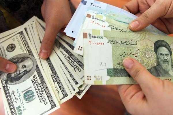 بازار متشکل ارزی باعث کاهش قیمت دلار میشود؟