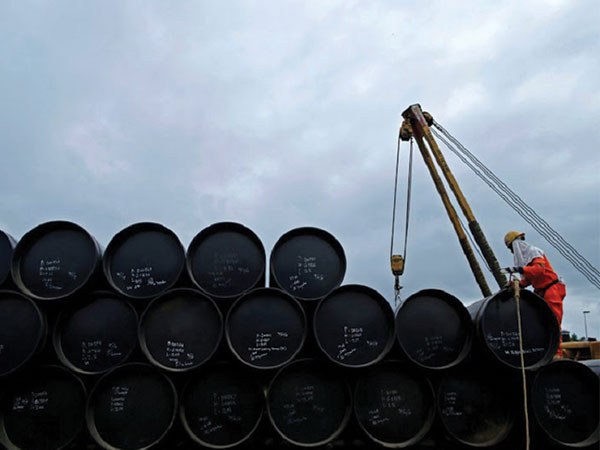 عربستان تولید نفت اوپک را به پایین‌ترین حد در دو سال اخیر رساند