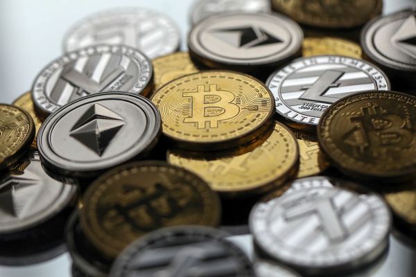 مروری بر آسیب پذیری مختلف در شبکه ارزهای دیجیتال برتر