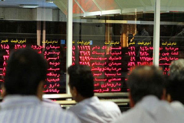 سهامداران به گوش باشند / جوهر کمرنگ سازمان بورس بر پیشنهادات برخی شرکتها