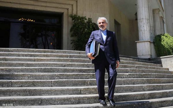 زمان اجرای افزایش حقوق کارکنان دولت
