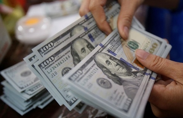 عقبگرد دلار در ایستگاه آخر