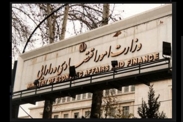 بررسی بانکهایی که بیش از درآمد، هزینه پرداخت کردند