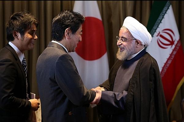 روحانی: در منطقه آغازگر هیچ جنگی نخواهیم بود، حتی با آمریکا، ولی قاطعانه پاسخ خواهیم داد