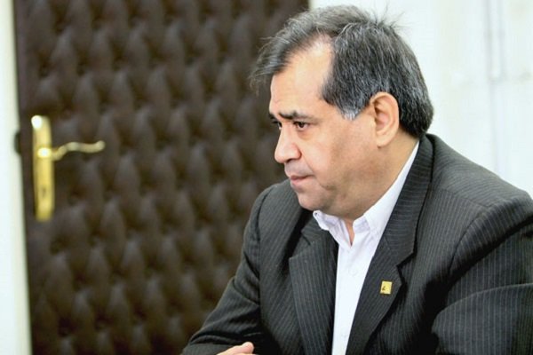 باقی مانده سهام دولتی سه شرکت در بورس و فرابورس عرضه می شود