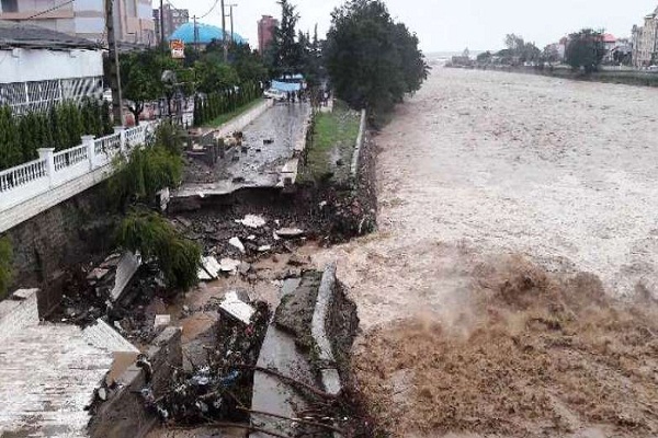 پرداخت تسهیلات به سیل زدگان شتاب گرفت/ 205 هزار هکتار زمین کشاورزی سیلزده از اب خارج شد