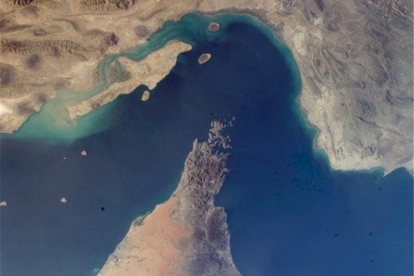چرا تنگه هرمز مهم است؟