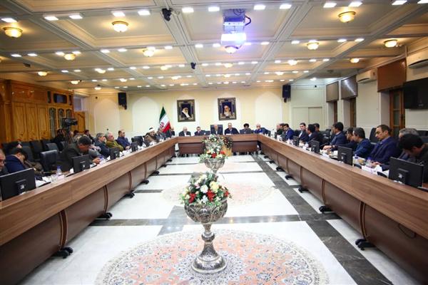 کاهش تعهدات برجامی در کمیسیون امنیت ملی مجلس بررسی می شود