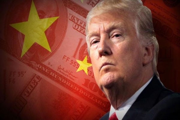 ترامپ به بهانه کریسمس تعرفه‌های چین را به تعویق انداخت