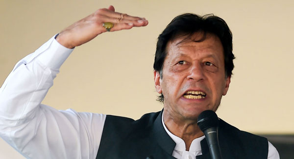 عمران خان بر سر کشمیر اعلام جهاد کرد
