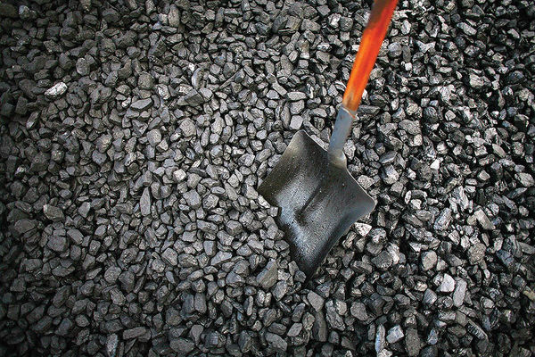 کاهش ۱۰دلاری قیمت زغال سنگ در چین