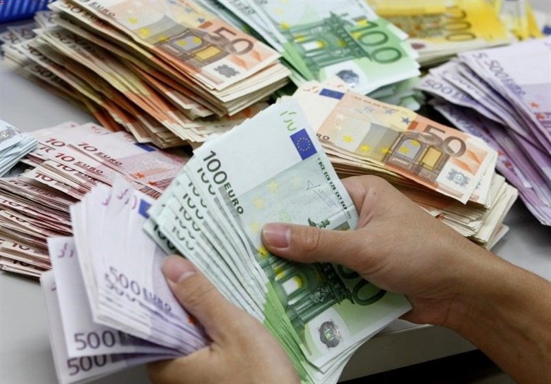 رئیس‌کل بانک مرکزی: دخایر اسکناس ارزی ایران افزایش یافت