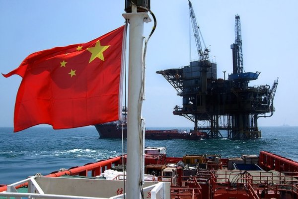 واردات نفت چین از طریق انتقال کشتی به کشتی 3 برابر شد