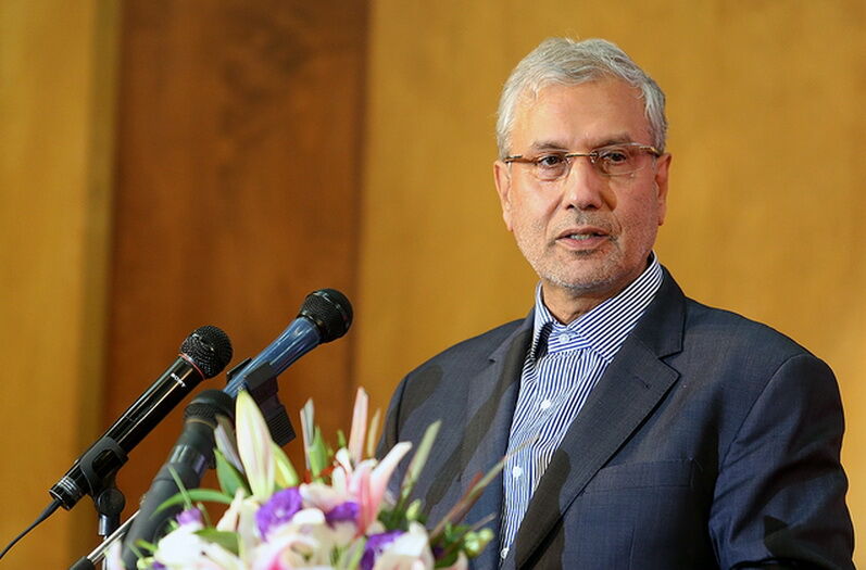 ربیعی: گازوئیل گران نشد تا هزینه حمل و نقل افزایش نیابد