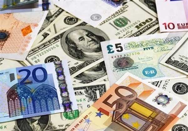 ۲ موج تقاضا در بازار ارز / عوامل اصلی نوسان دلار در آذر ماه