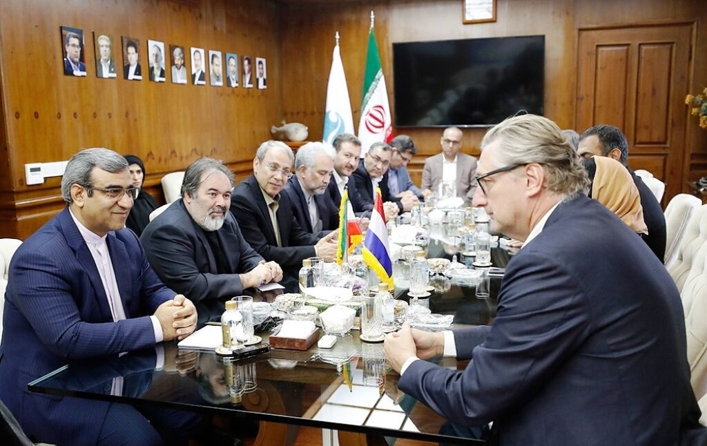 زمینه های همکاری مشترک هلند و منطقه آزاد کیش فراهم شد