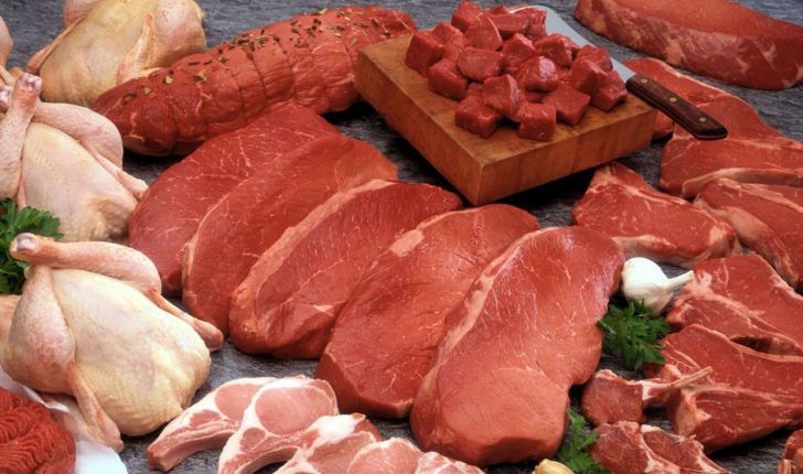 گوشت و مرغ شب عید تامین است