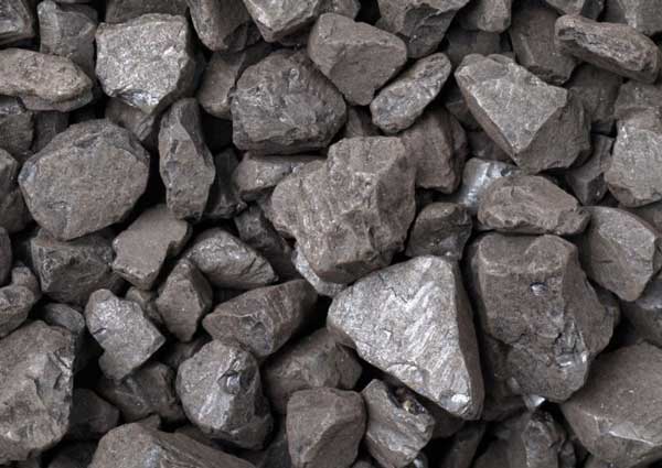 قیمت سنگ آهن ۶۵درصد به بالای ۱۰۶دلار در چین رسید