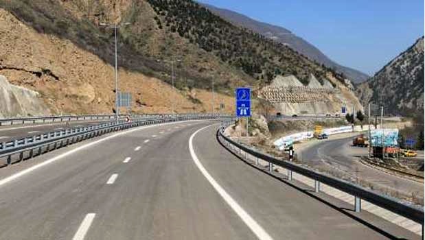 کمک دولت برای کاهش نرخ عوارضی آزادراه تهران- شمال