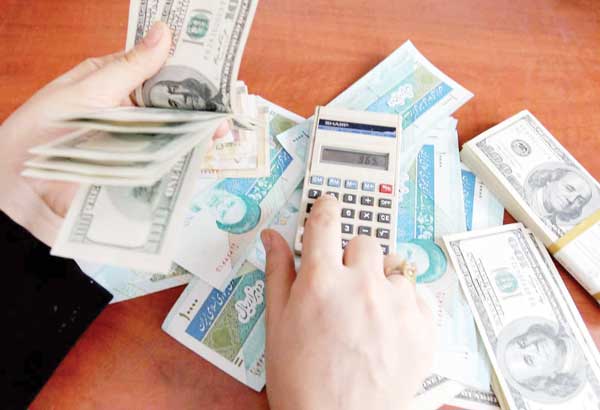 سیاست‌های پولی با مالی چه تفاوتی دارد؟