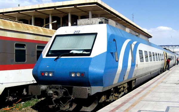 قطارهای منتهی به تهران فردا رایگان است