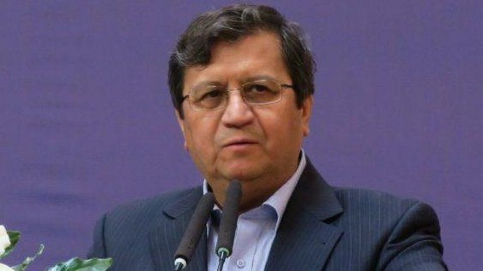 همتی در پاسخ به تسنیم: تصمیم اجلاس FATF تاثیری در بازار ارز ندارد/دلار باز هم به زیر 14هزار تومان برمی‌گردد