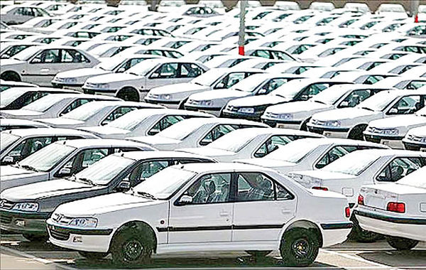 قیمت روز خودروهای داخلی ۲۶ بهمن؛ آیا روند کاهش قیمت‌ها ادامه دارد ؟