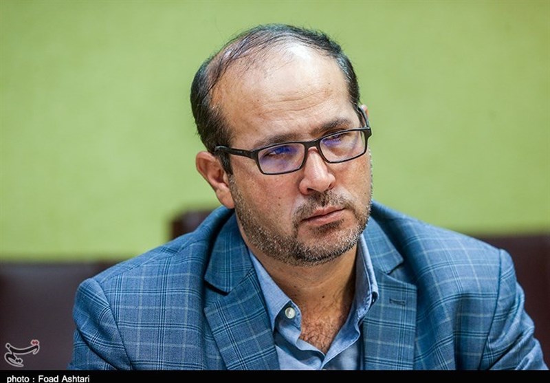 حداقل دستمزد کارگران باید 4میلیون و 940 هزار تومان باشد/ با پیشنهاد 15درصد در مذاکره شرکت نمی‌کنیم