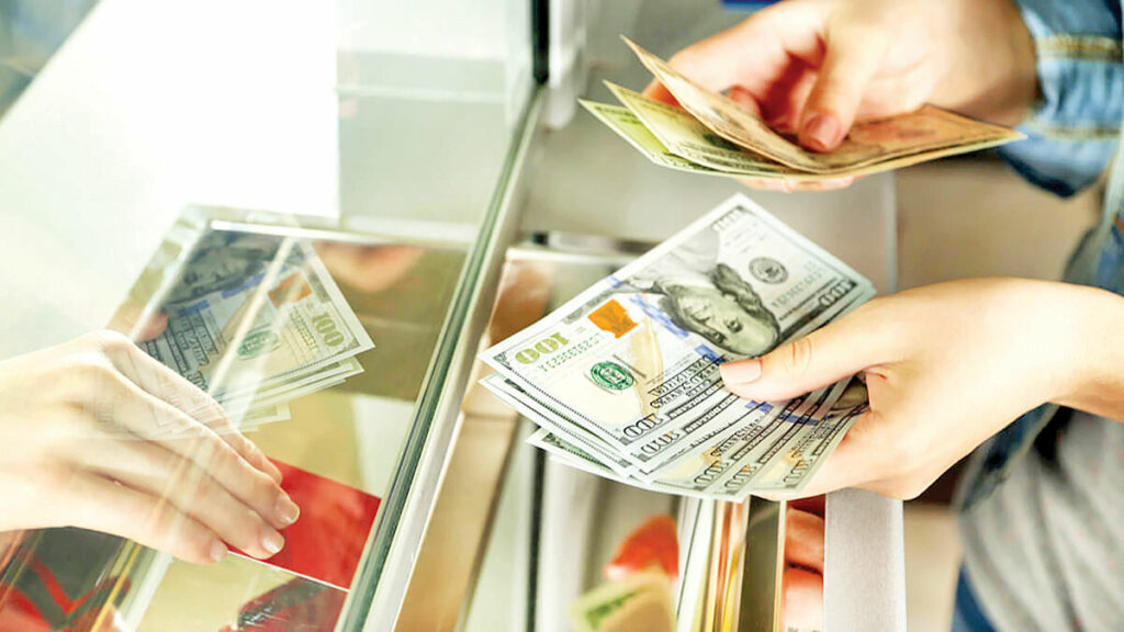 اصلاح نرخ سکه طلا با یک روز تاخیر؛ دلار در حال کانال‌سازی جدید؟
