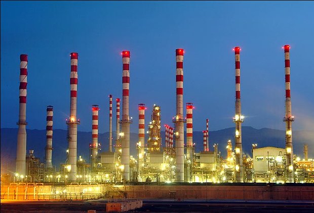 آتش دامن شبندر را گرفت