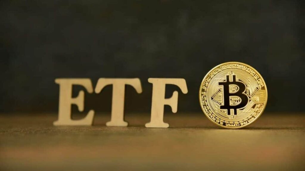ETFهای اسپات بیت کوین به جذب سرمایه بیشتر ادامه می‌دهند